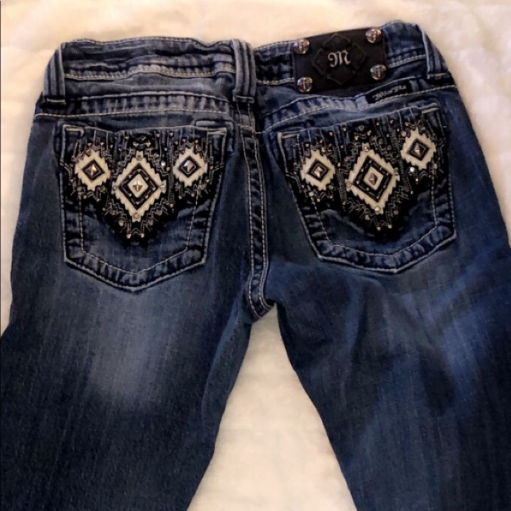 ISO IN SEARCH OF THESE